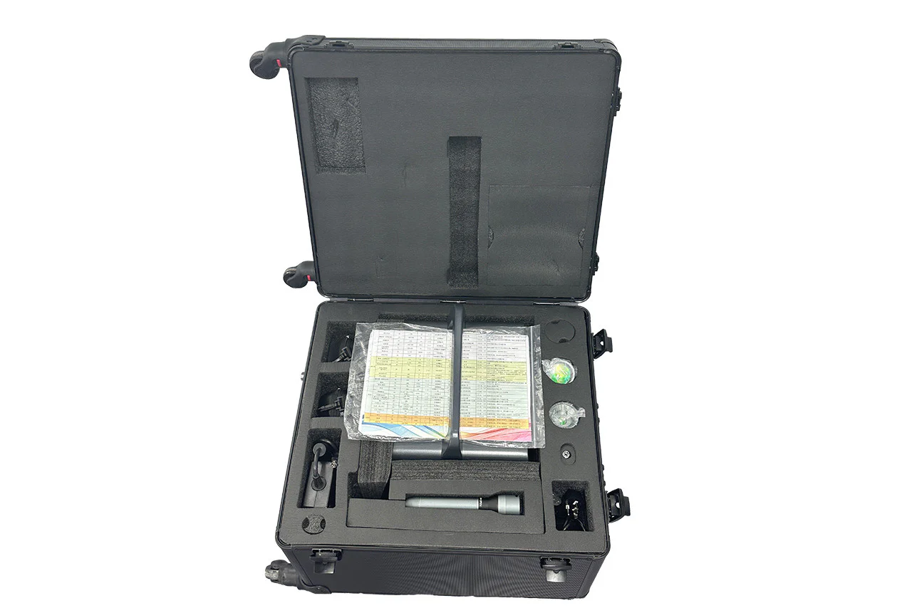 Trolley and Flight Case（images 8）